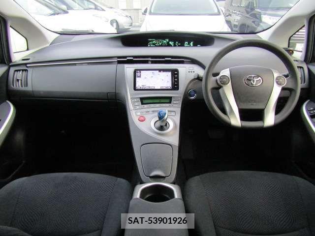 Toyota PRIUS 2015-05 235418-16