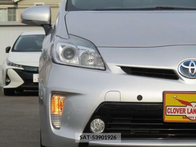Toyota PRIUS 2015-05 235418-9
