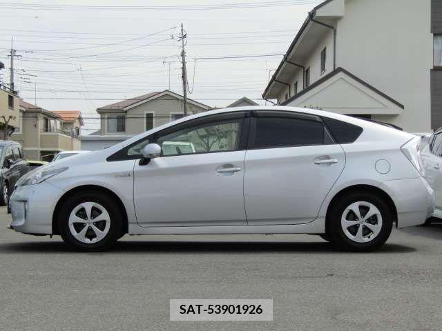 Toyota PRIUS 2015-05 235418-4