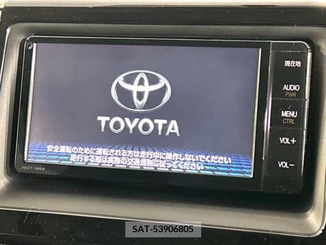 Toyota NOAH 2015-04 384356-3