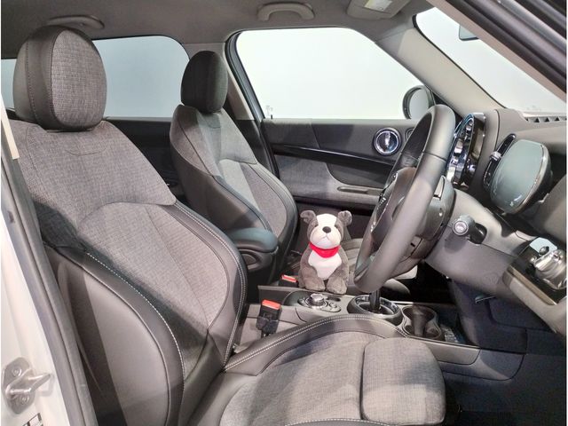 Bmw MINI 2022-09 14261-1