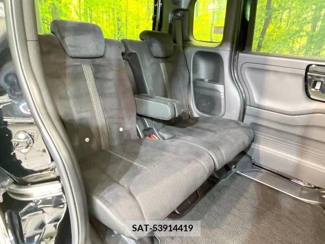 Honda N BOX CUSTOM 2022-08 210314-9