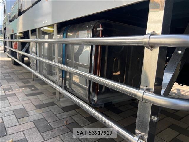 Isuzu FORWARD 2015-09 360513-14