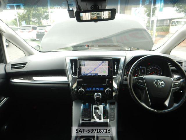Toyota VELLFIRE 2018-11 383908-12