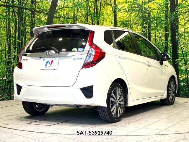 Honda FIT HYBRID 2016-12 390863-17