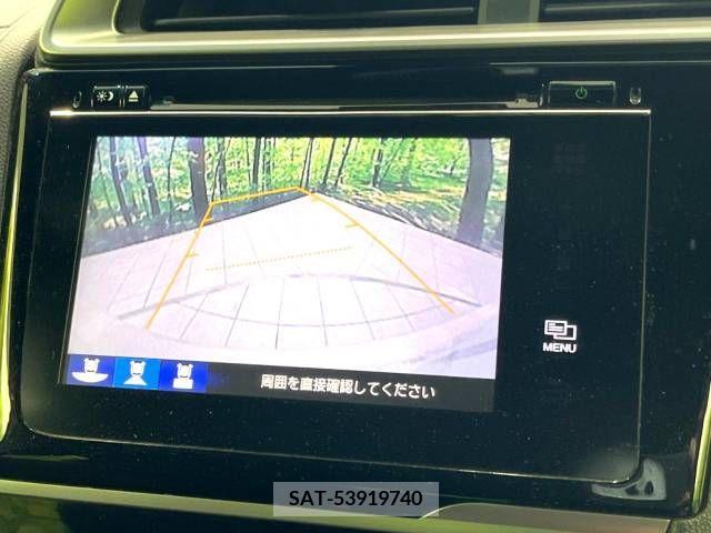 Honda FIT HYBRID 2016-12 390863-3