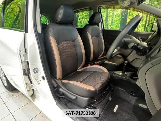 Nissan NOTE 2016-11 302401-6