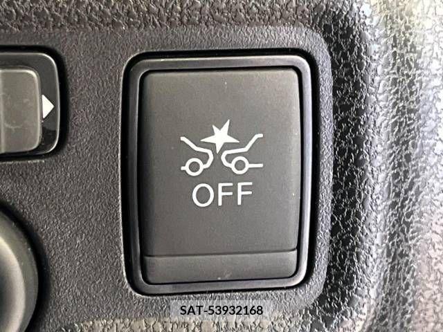 Nissan NOTE 2016-11 302401-2