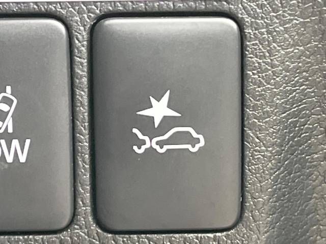 Mitsubishi OUTLANDER PHEV 2019-09 17938-4
