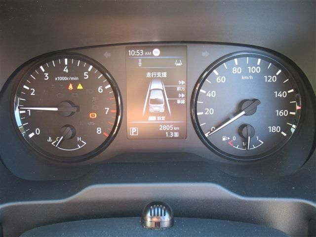 Nissan CARAVAN VAN 2022-11 183313-16