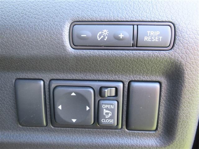 Nissan CARAVAN VAN 2022-11 183313-15