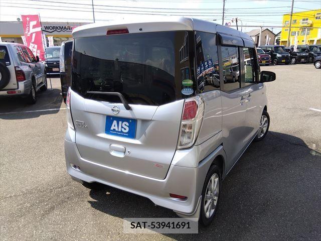 Nissan DAYZ 2017-08 359182-2