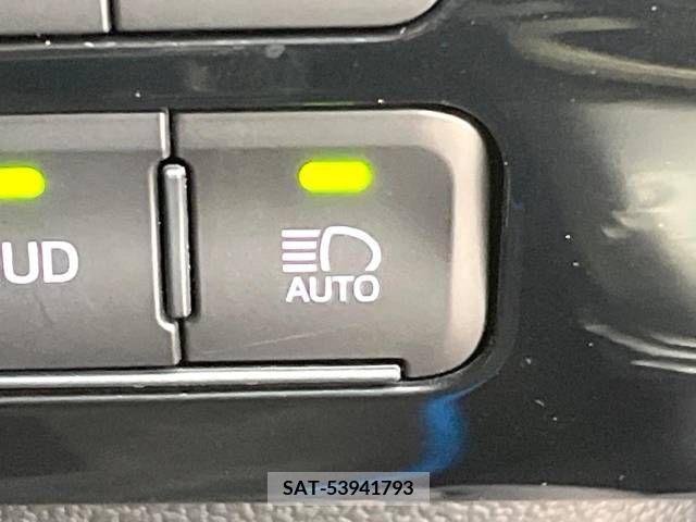 Toyota PRIUS 2021-08 378515-6
