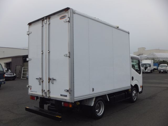 Nissan ATLAS 2015-12 5892-6