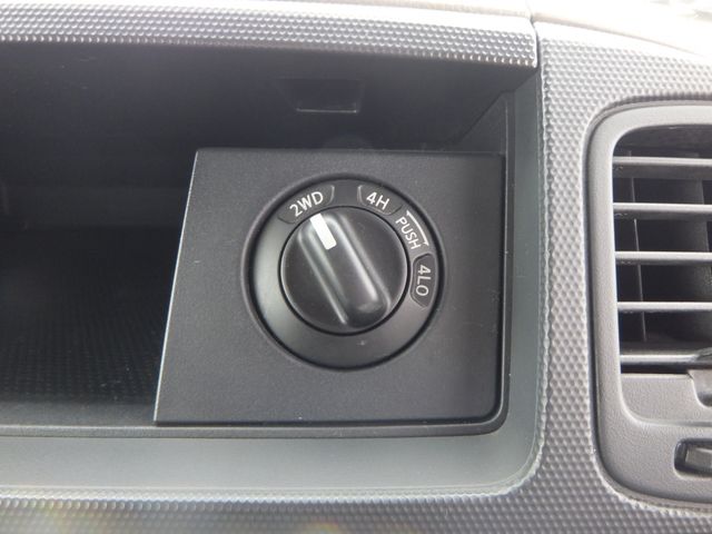 Nissan ATLAS 2015-12 5892-19
