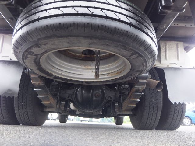 Nissan ATLAS 2015-12 5892-27