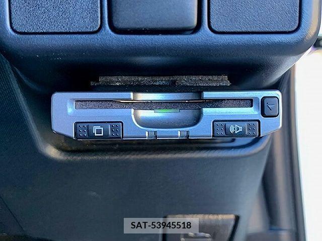 Toyota AQUA 2013-02 255176-11
