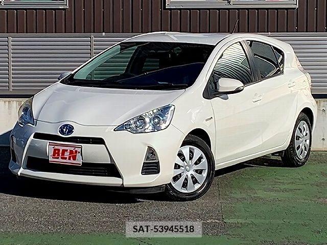 Toyota AQUA 2013-02 255176-0
