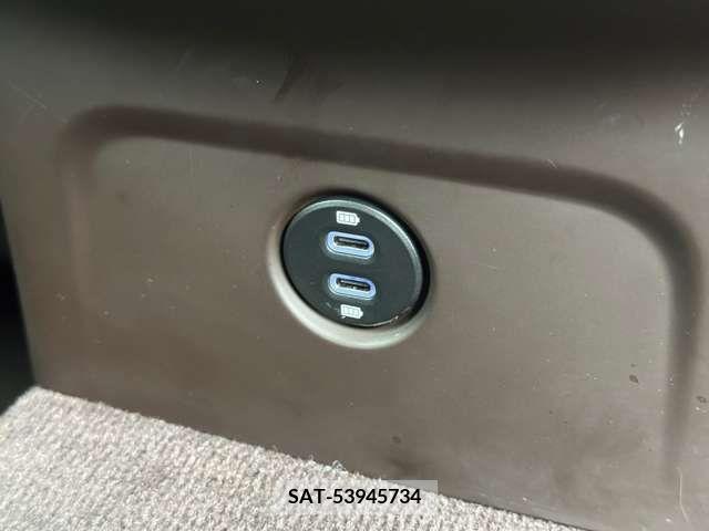 Porsche MACAN 2021-03 320092-10