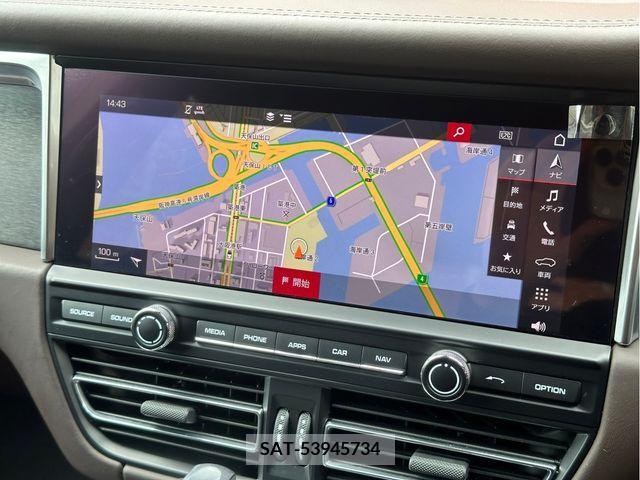 Porsche MACAN 2021-03 320092-9