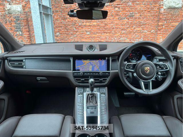 Porsche MACAN 2021-03 320092-4