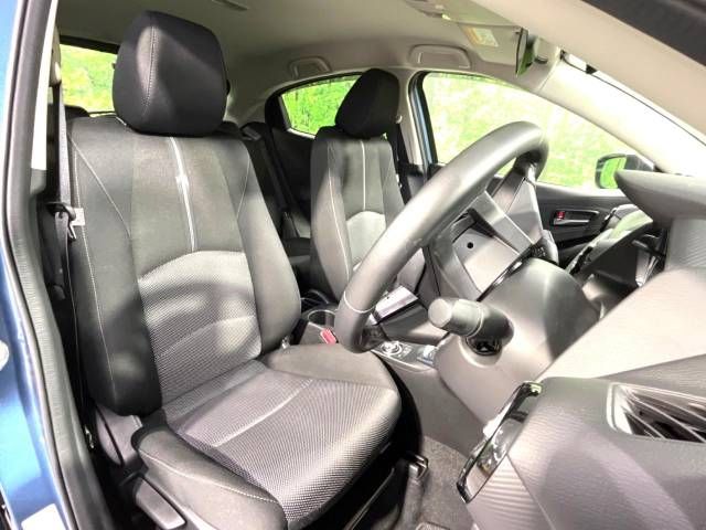 Mazda DEMIO 2019-03 25361-8