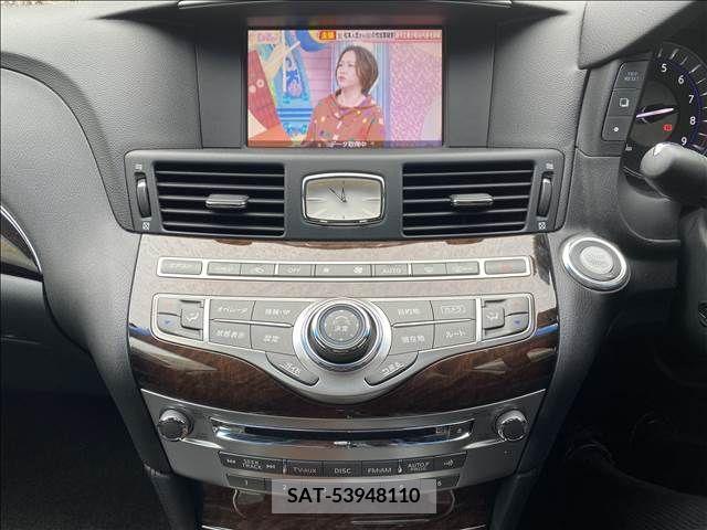 Nissan FUGA 2010-01 387470-16