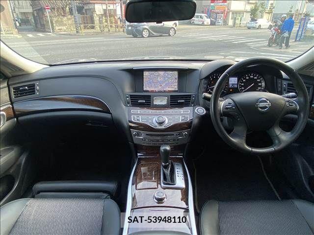 Nissan FUGA 2010-01 387470-1