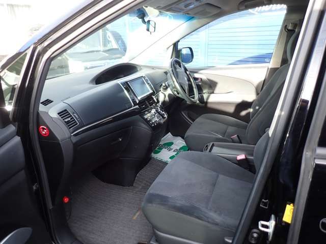 Toyota ESTIMA 2012-06 962-7
