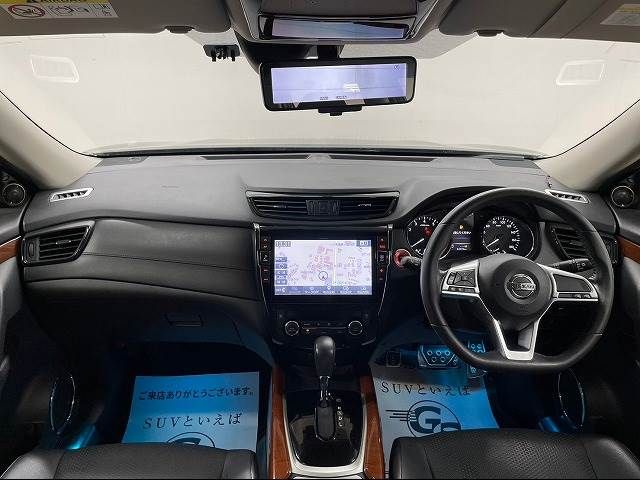 Nissan X-TRAIL 2018-05 192896-1