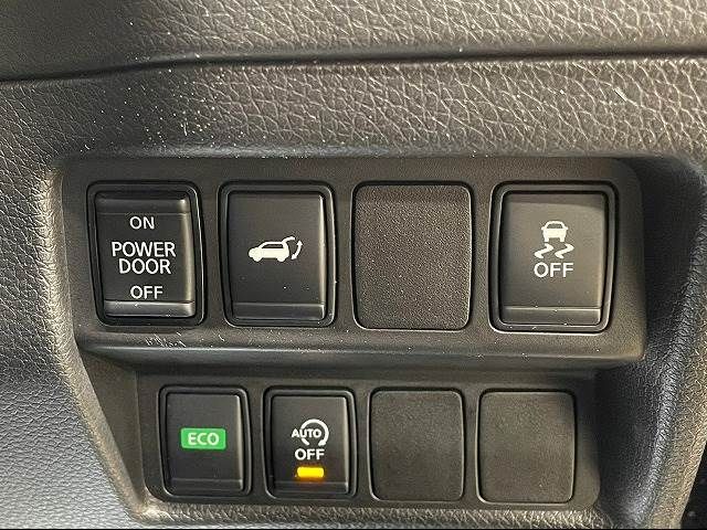 Nissan X-TRAIL 2018-05 192896-4