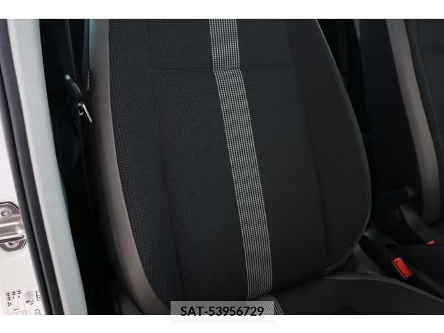 VolksWagen UP! 2017-09 375353-20