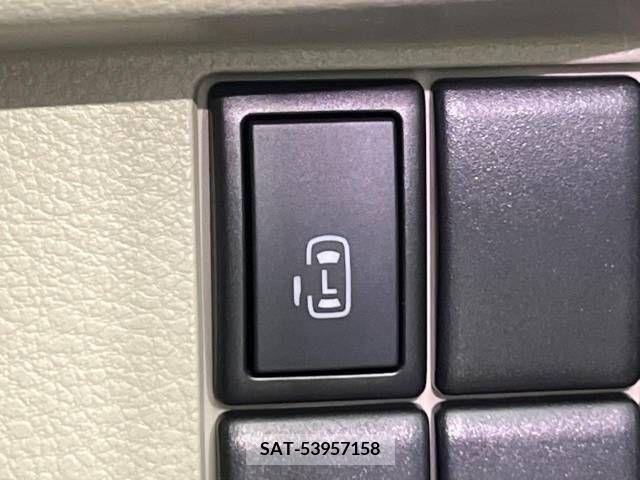 Suzuki SPACIA 2016-05 368529-2