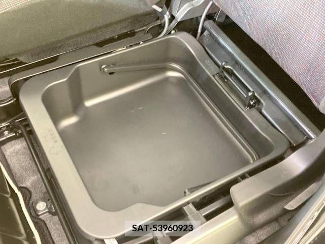 Suzuki SPACIA 2022-12 368516-7