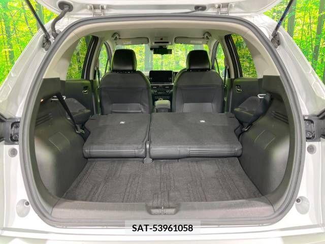 Nissan AURA 2021-10 221057-10