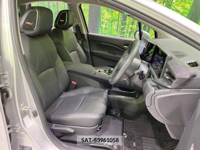 Nissan AURA 2021-10 221057-8