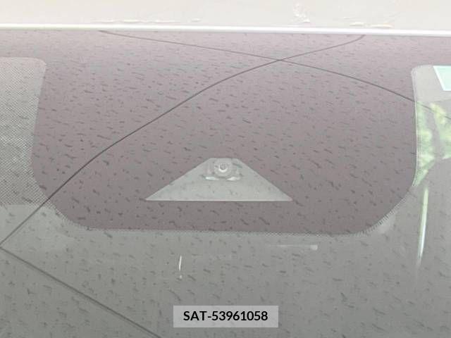 Nissan AURA 2021-10 221057-2