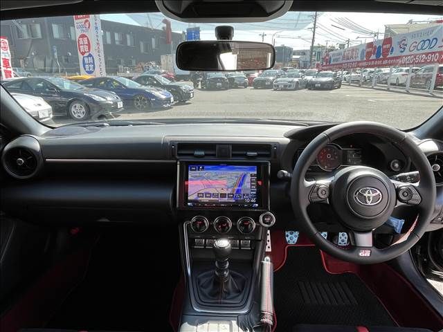 Toyota 86 2022-08 8278-1