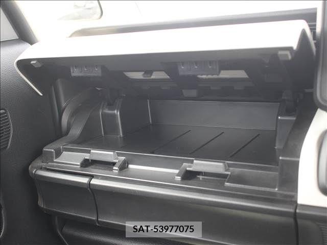 Suzuki SPACIA 2021-04 312384-26