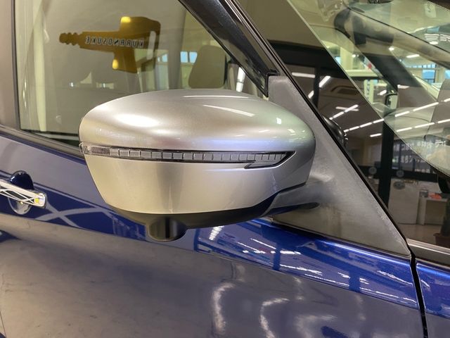 Nissan SERENA 2019-05 195207-7