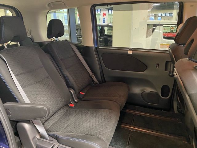 Nissan SERENA 2019-05 195207-20