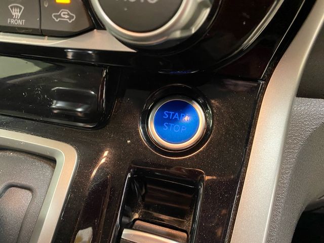 Nissan SERENA 2019-05 195207-14