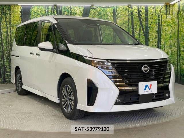 Nissan SERENA 2023-03 367686-16