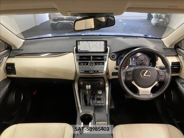Lexus NX 2018-05 354196-1