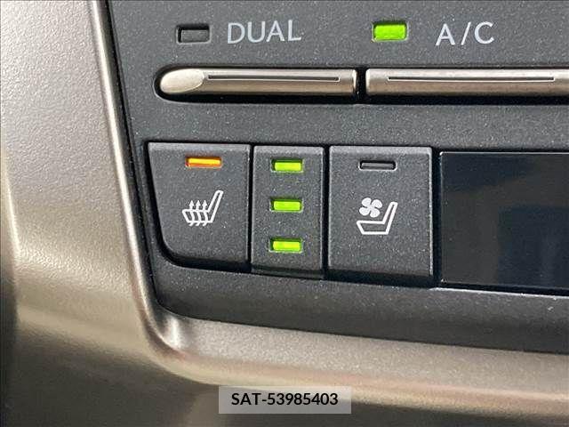 Lexus NX 2018-05 354196-6