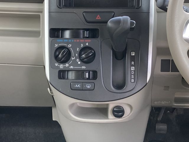 Daihatsu TANTO 2013-11 187064-7