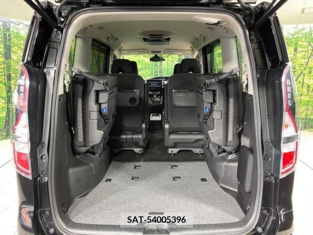 Nissan SERENA 2019-09 384435-11