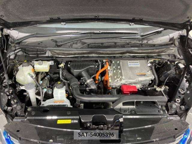 Nissan SERENA 2019-09 384435-18