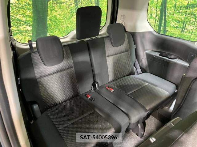 Nissan SERENA 2019-09 384435-10