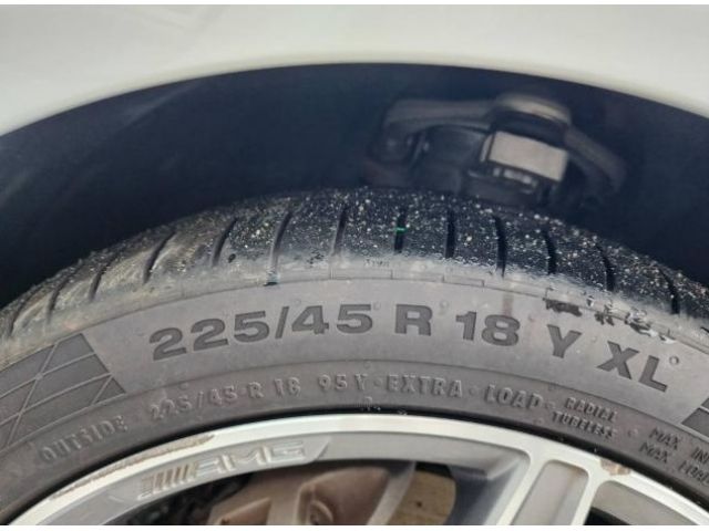 Mercedes Benz C-CLASS 2017-03 4044-20